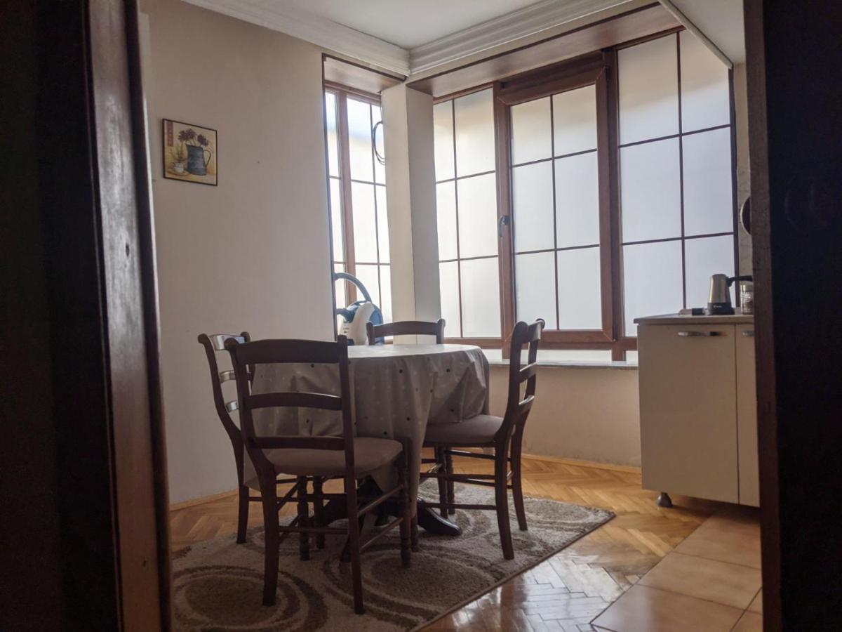 Central Apartment With City View Prizren Ngoại thất bức ảnh
