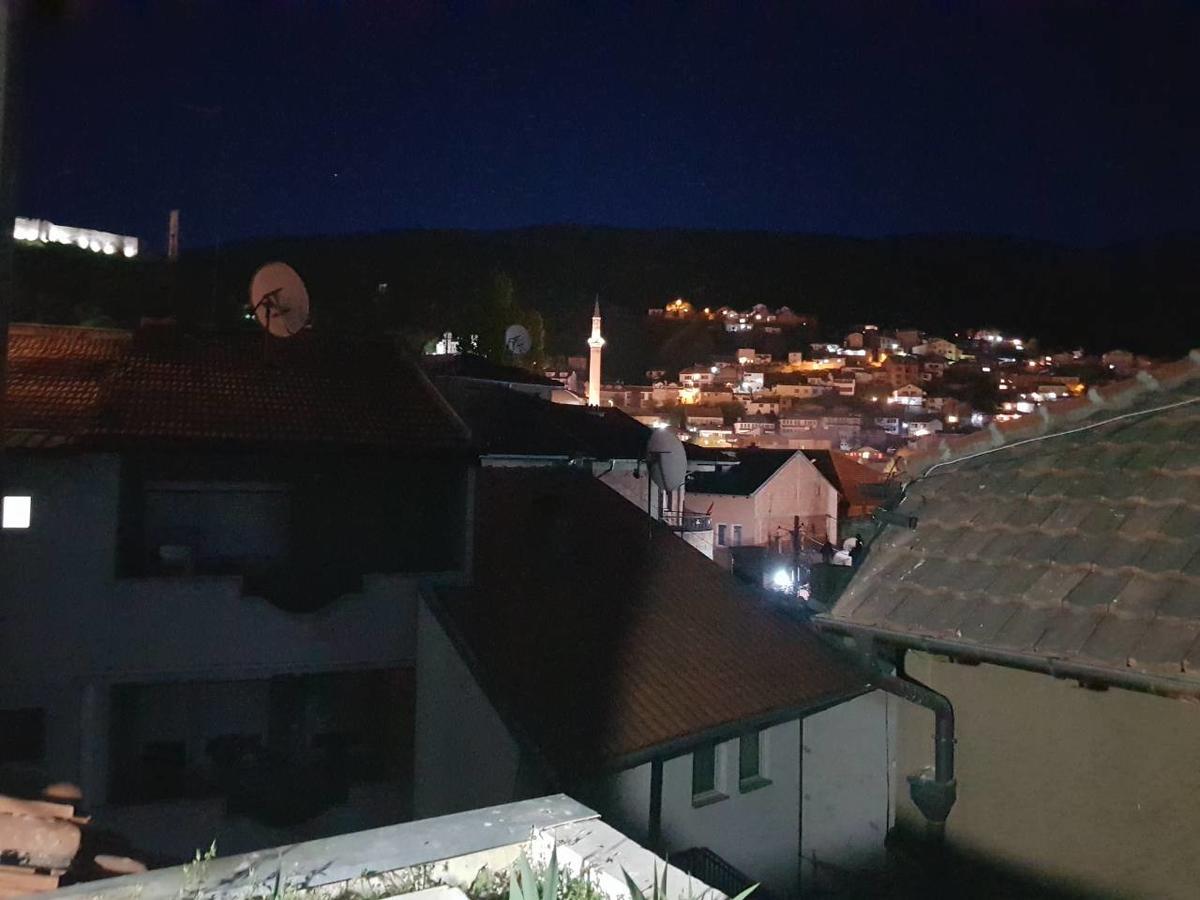 Central Apartment With City View Prizren Ngoại thất bức ảnh